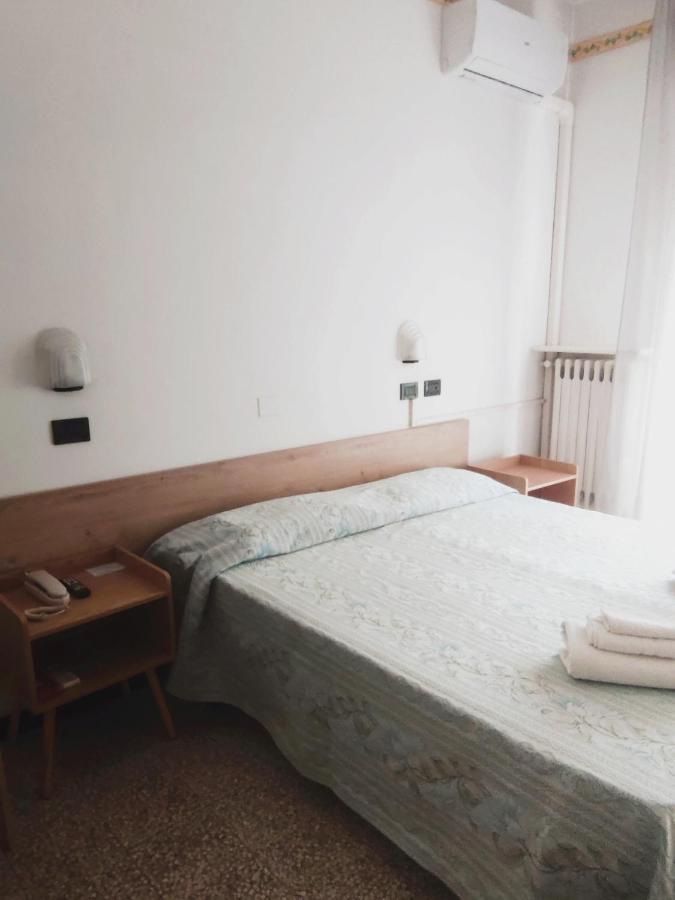 Hotel Ardesia ريميني المظهر الخارجي الصورة
