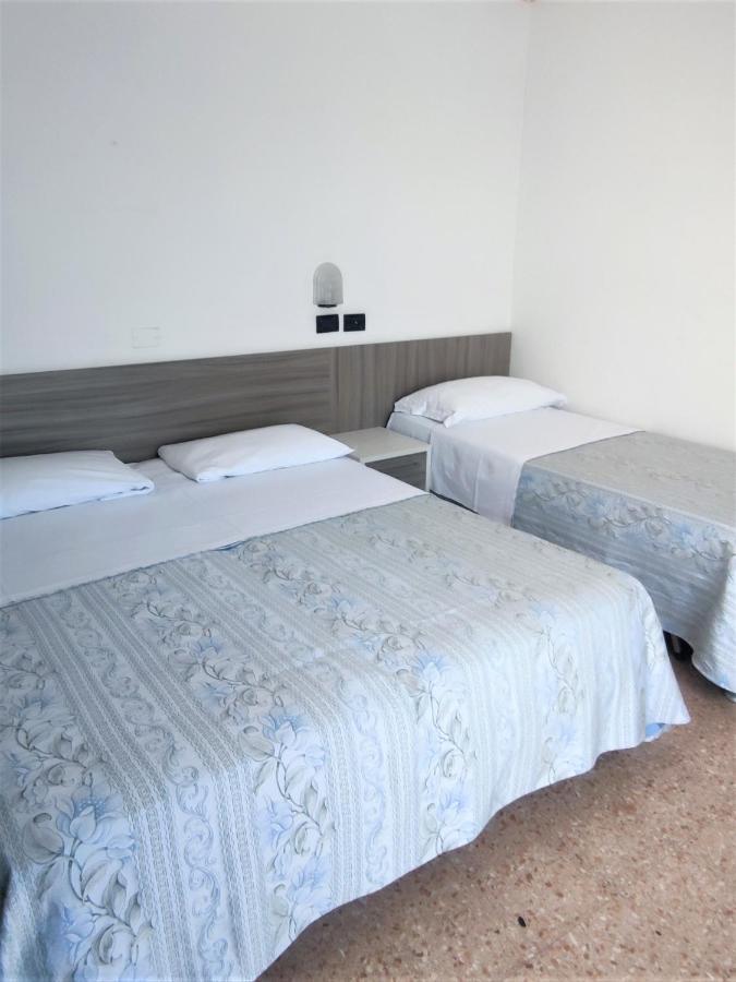 Hotel Ardesia ريميني المظهر الخارجي الصورة